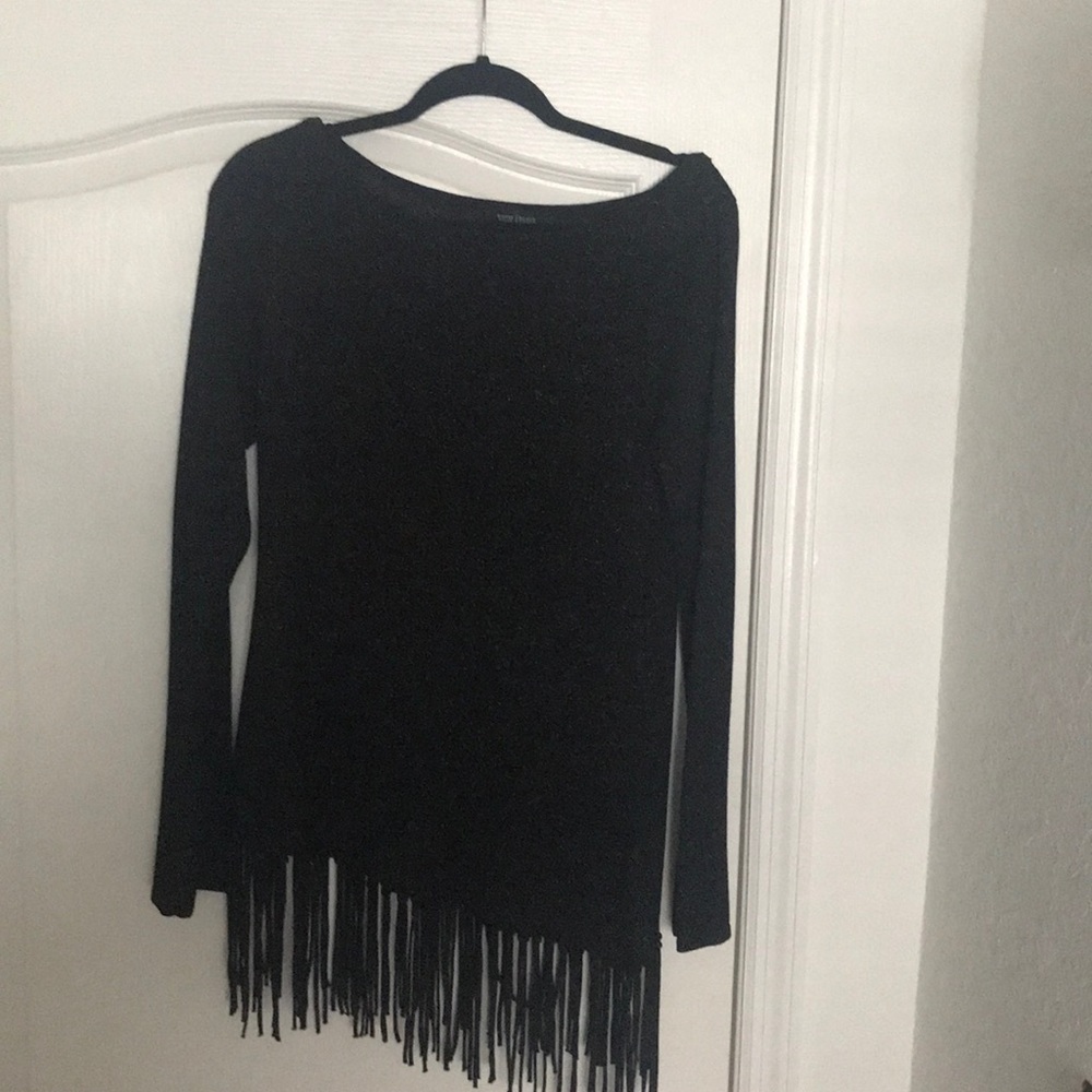 Black shimmery light sweater.